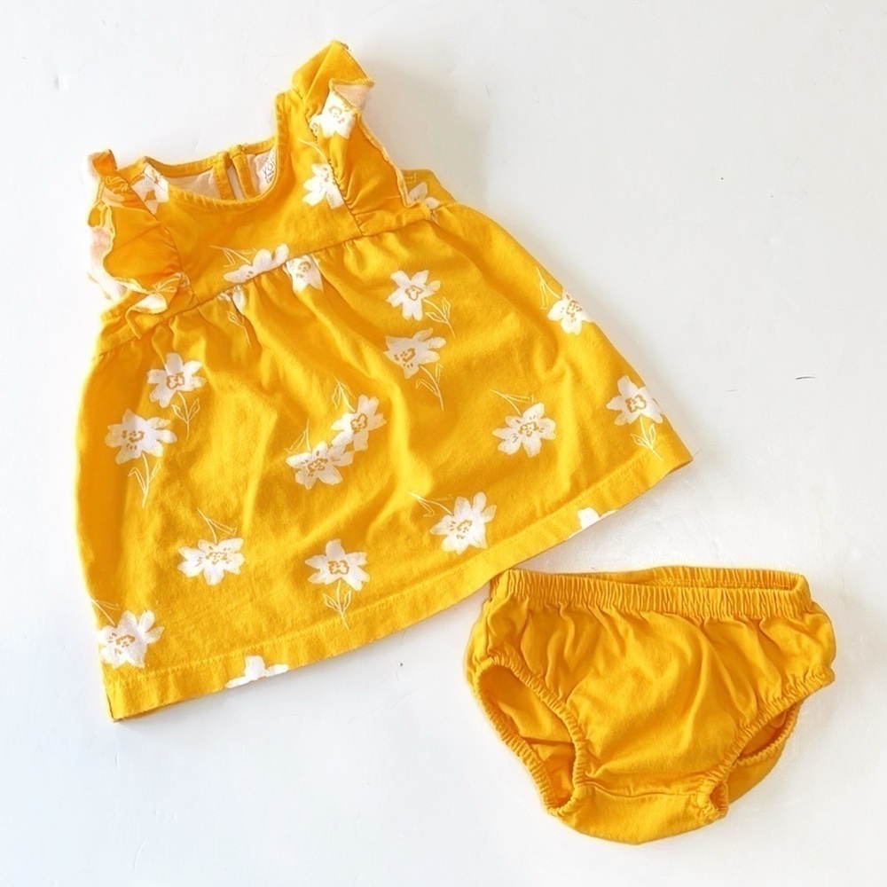 Carter’s baby girls gold floral matching set